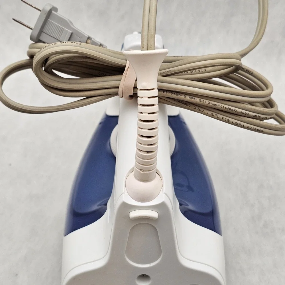 EUC Rowenta Effective Comfort, Model DW 2070 Steam Iron 1600 Watt *Tested Works*